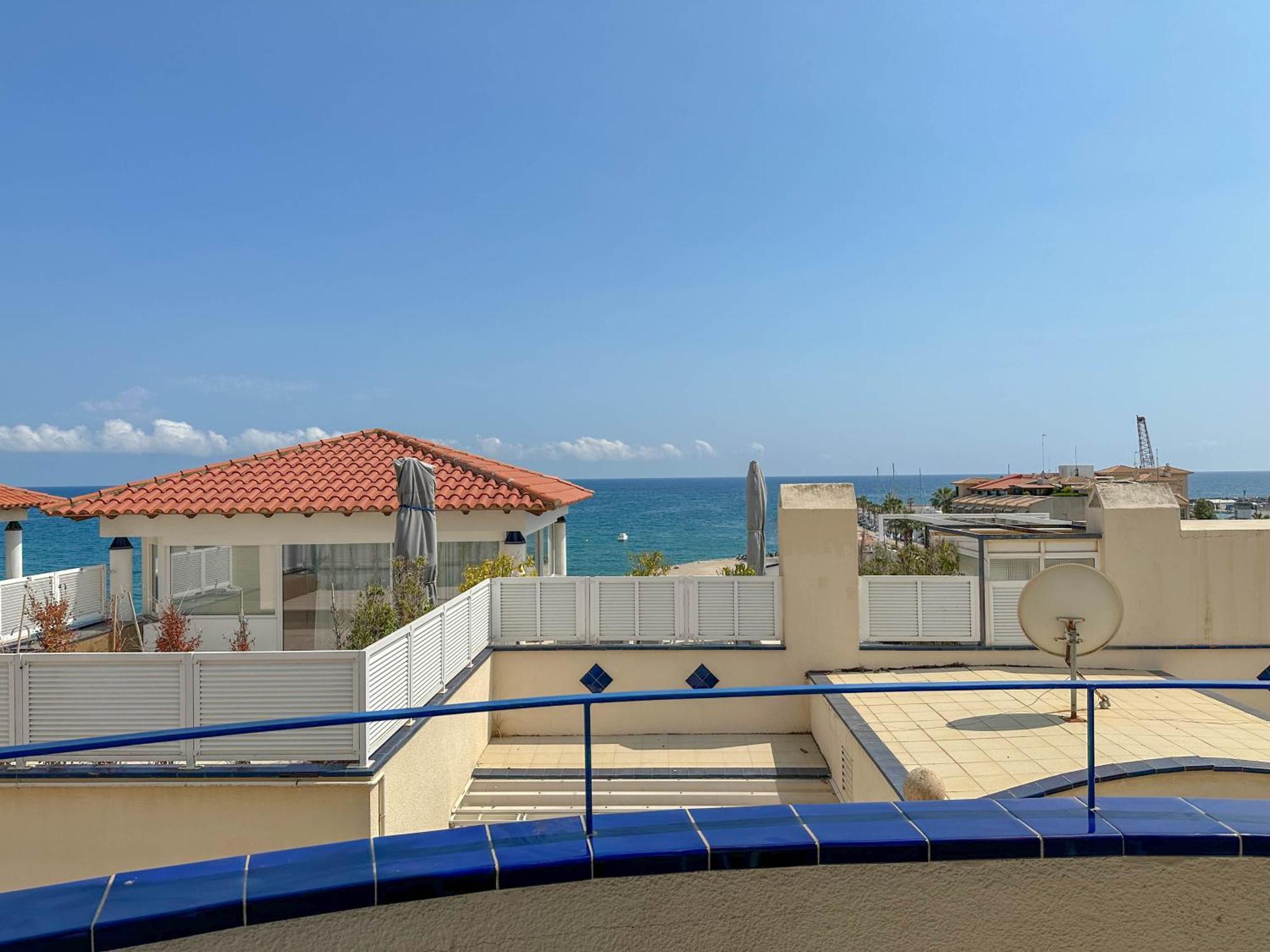 Apartament By The Sea By Hello Homes *